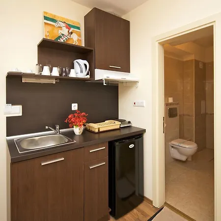 Golden Ina Slăntjev Brjag