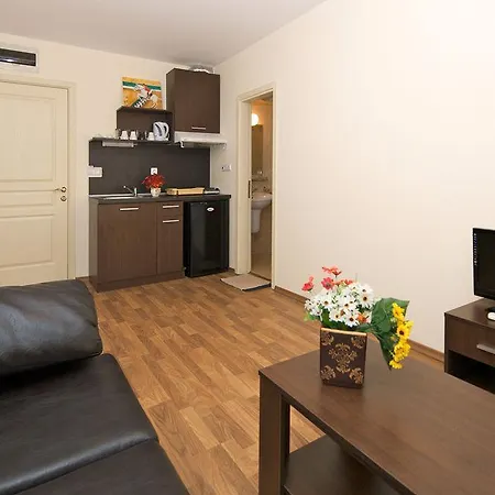 Golden Ina Hotell Slăntjev Brjag