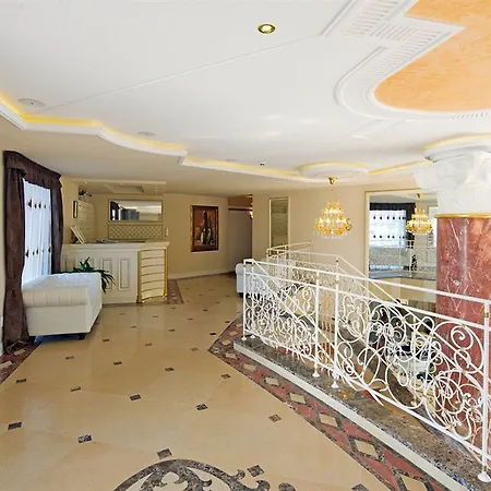 Golden Ina Slăntjev Brjag