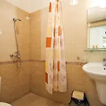 Hotell Golden Ina 4*