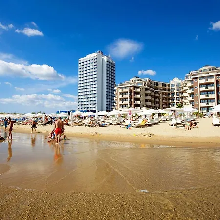 Golden Ina فندق ساني بيتش