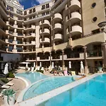 Hotel Golden Ina 4*