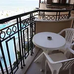 Golden Ina Hotel