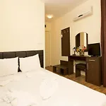 Golden Ina Hotel 4*