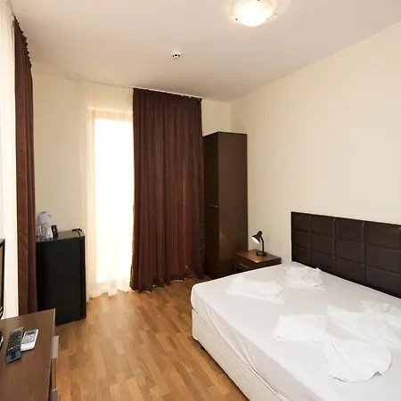 Golden Ina 4* Sunny Beach