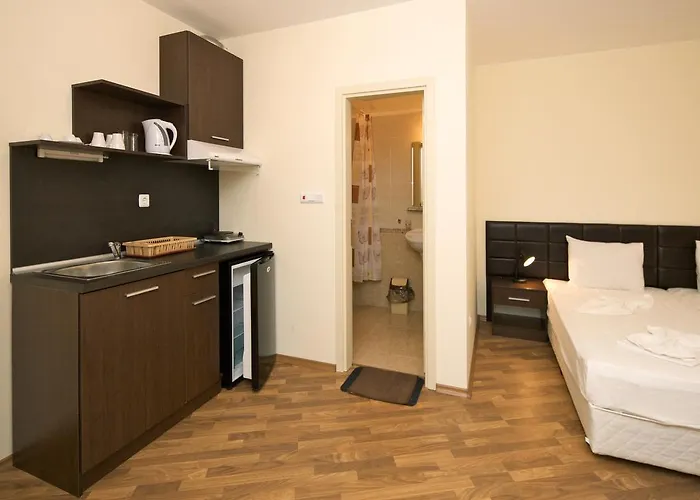 Golden Ina Отель Солнечный берег